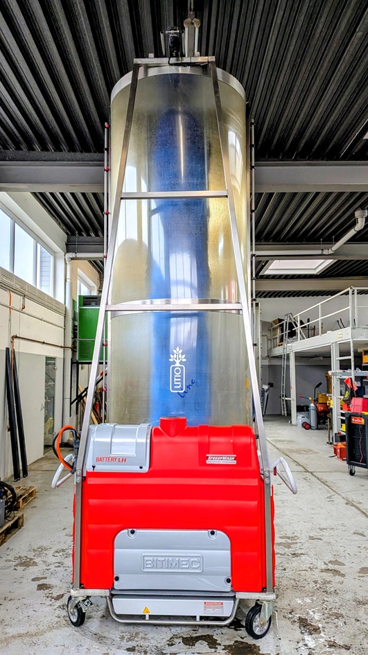 Waschanlage mobil mit Wassertank und Batterieantrieb